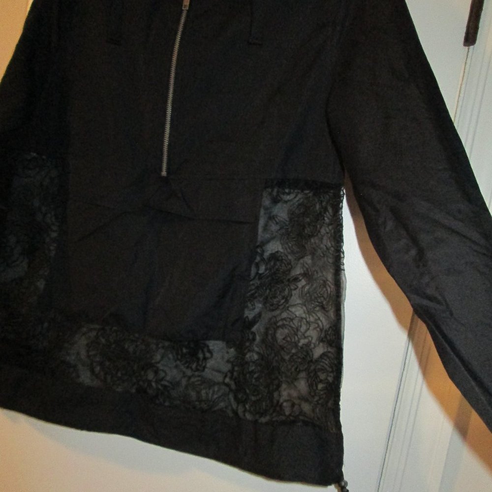 Fabletics Black 1/2 Zip Pullover Nylon Hoodie War… - image 5